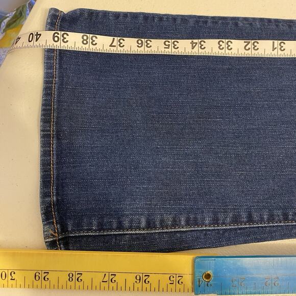 American Eagle Women Jeans Kick Boot Flare SuperStretch Size 8Regular BlueDenim - Picture 3 of 9